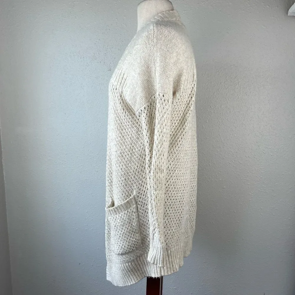 Pre-Owed American Eagle Knit Cream Cardigan Sweater Size S